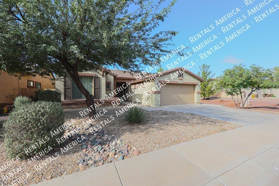 16218 N 182nd Ln in Surprise, AZ - Building Photo