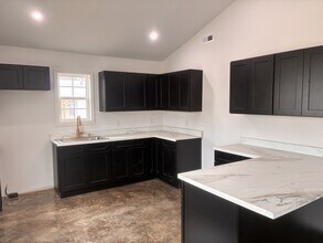 701 Elm St in Boaz, AL - Building Photo - Building Photo