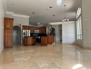 1302 NW 139th Ave in Pembroke Pines, FL - Building Photo - Building Photo