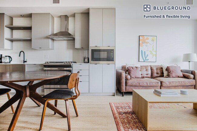 3030 Potomac Ave-Unit -FL3-ID1016 in Arlington, VA - Foto de edificio - Building Photo