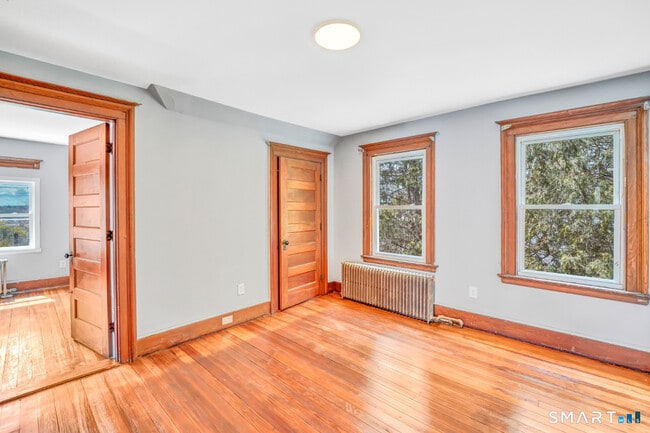 114 Buckingham St in Waterbury, CT - Building Photo - Building Photo