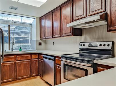 6216 Buena Vista Dr in Newark, CA - Building Photo - Building Photo
