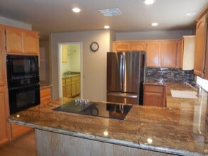 24615 S Drifter Dr in Sun Lakes, AZ - Building Photo - Building Photo