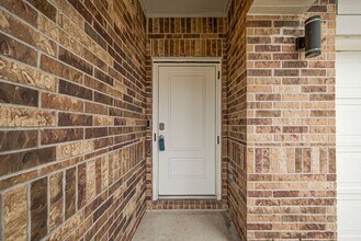 1010 Curly Angora Ct in Rosharon, TX - Building Photo - Building Photo