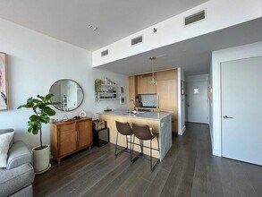 50 Greenpoint Ave in Brooklyn, NY - Building Photo - Building Photo