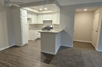 24279 El Pilar, Unit 24279 in Laguna Niguel, CA - Foto de edificio - Building Photo