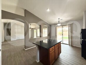 15564 W Mescal St in Surprise, AZ - Building Photo - Building Photo