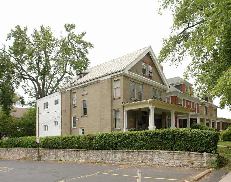 85 E 18th Ave in Columbus, OH - Building Photo