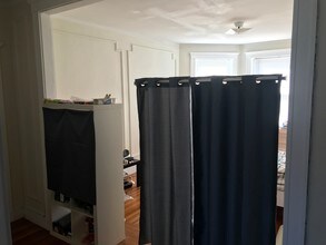 86 Maple St-Unit -1 in Malden, MA - Building Photo - Building Photo