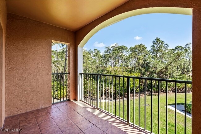 property at 1270 Wildwood Lakes Blvd