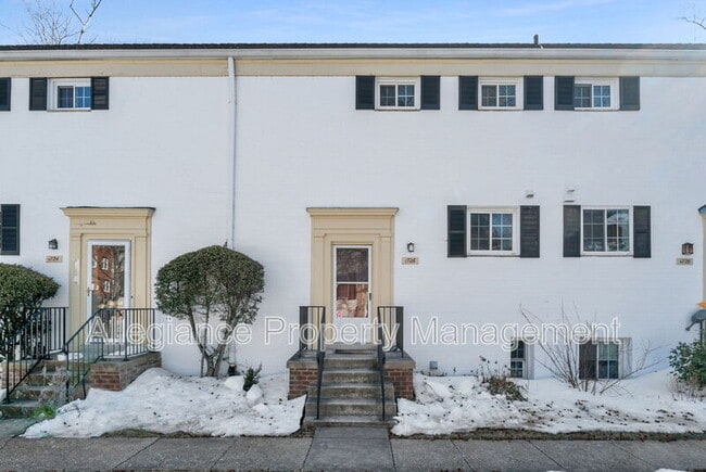 property at 1726 Preston Rd