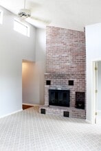 1026 Blue Ridge Dr in Harrisonburg, VA - Building Photo - Building Photo