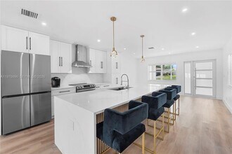 461 SW 1st St in Boca Raton, FL - Building Photo - Building Photo