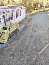 45 Abbott St in White River Junction, VT - Foto de edificio - Building Photo