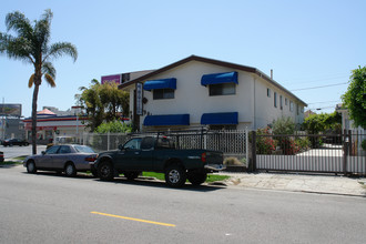 981 S Catalina St in Los Angeles, CA - Building Photo - Building Photo