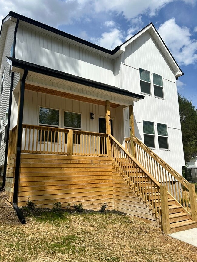 property at 931 Old Lower Mill Rd