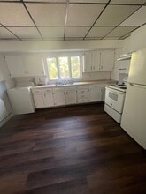 802 Dundaff St, Unit Unit 2 in Dickson City, PA - Building Photo - Building Photo