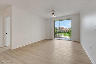 1190 Reserve Way in Naples, FL - Building Photo - Building Photo