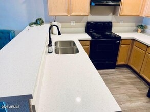 2201 N Comanche Dr in Chandler, AZ - Building Photo - Building Photo