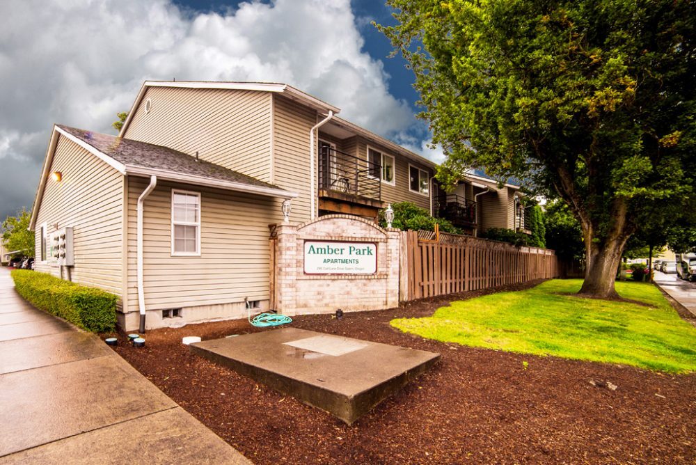 Amber Park Apartments in Salem, OR - Building Photo