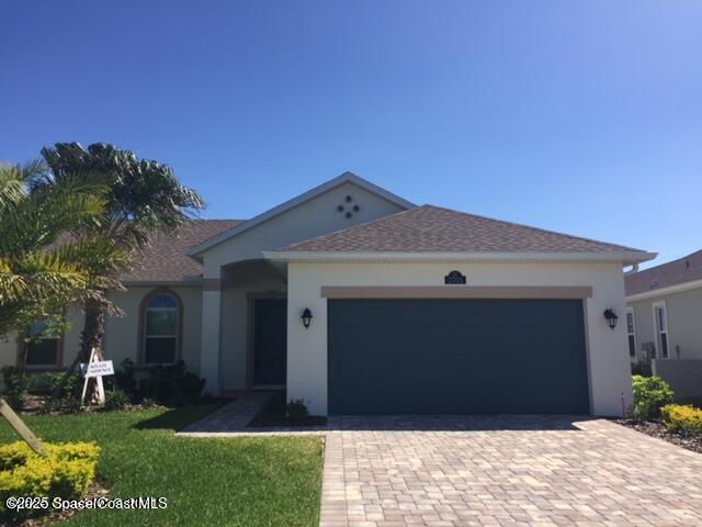 2703 Trasona Dr in Melbourne, FL - Building Photo
