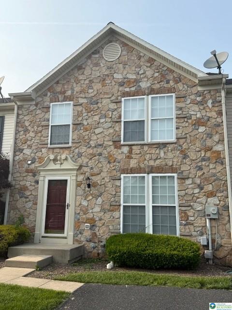 property at 4395 Apple Blossom Dr