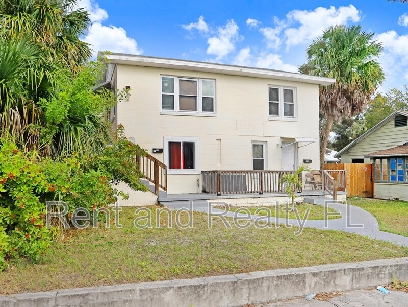 827 Paris Ave S in St. Petersburg, FL - Building Photo