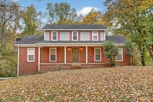 144 Choctaw Dr, Unit 226 in Hendersonville, TN - Building Photo