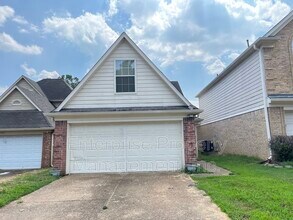 9221 Lazzini Cove in Cordova, TN - Building Photo - Building Photo