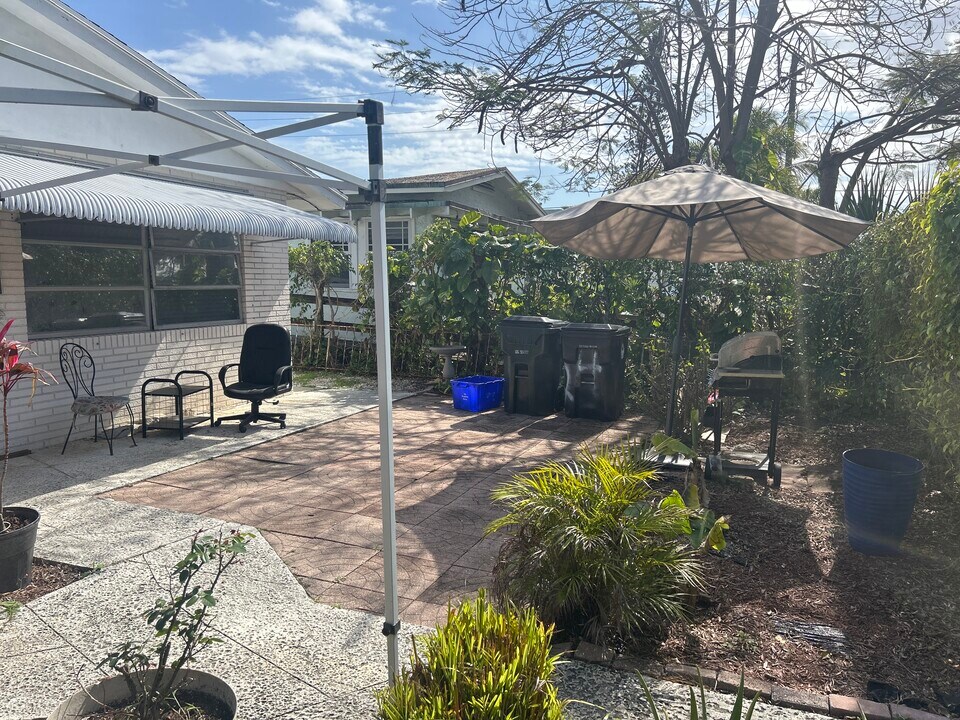 224 N Ocean Breeze in Lake Worth Beach, FL - Building Photo