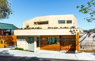 1740 Wharf Rd in Capitola, CA - Building Photo