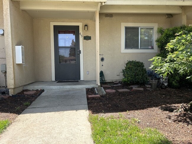property at 1941 Grande Cir