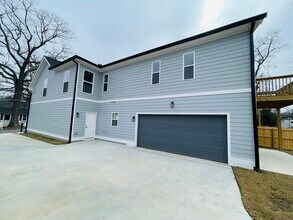 3189 Jackson St in Hapeville, GA - Foto de edificio - Building Photo