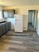 17221 New York St in Detroit, MI - Building Photo - Building Photo