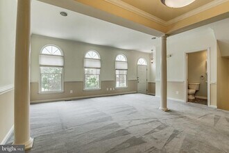 122 Shepherdson Ln NE in Vienna, VA - Building Photo - Building Photo