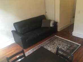 104 MacDougal St-Unit -10 in New York, NY - Building Photo - Building Photo