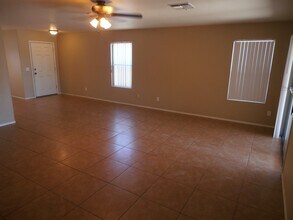 6211 S Avenue De La Chandelle in Tucson, AZ - Building Photo - Building Photo