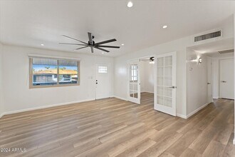 1921 E Laguna Dr in Tempe, AZ - Building Photo - Building Photo