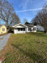 1723 Crouson St in Montgomery, AL - Building Photo