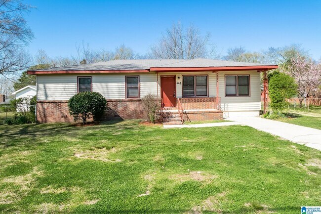 property at 448 Sunhill Rd NW