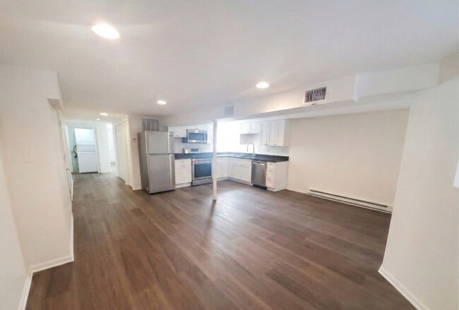 2139 W Belmont Ave in Chicago, IL - Building Photo - Building Photo