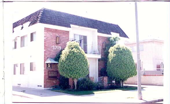 3719 Delmas Ter in Los Angeles, CA - Foto de edificio - Building Photo