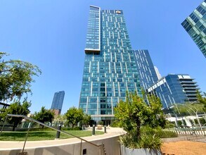 889 Francisco St, Unit 1105 in Los Angeles, CA - Building Photo - Building Photo