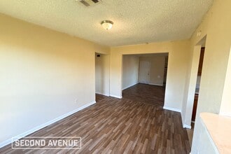 11618 Roandale Dr in Houston, TX - Foto de edificio - Building Photo