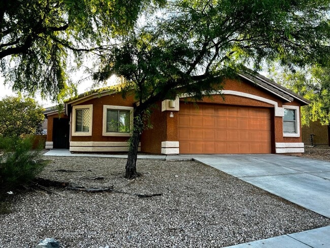 property at 519 S Sweet Ridge Dr