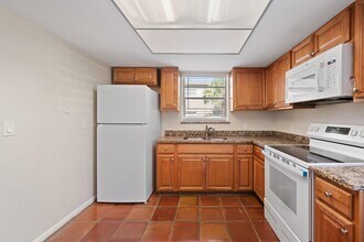 2707 Vandiver Dr in West Palm Beach, FL - Building Photo - Building Photo