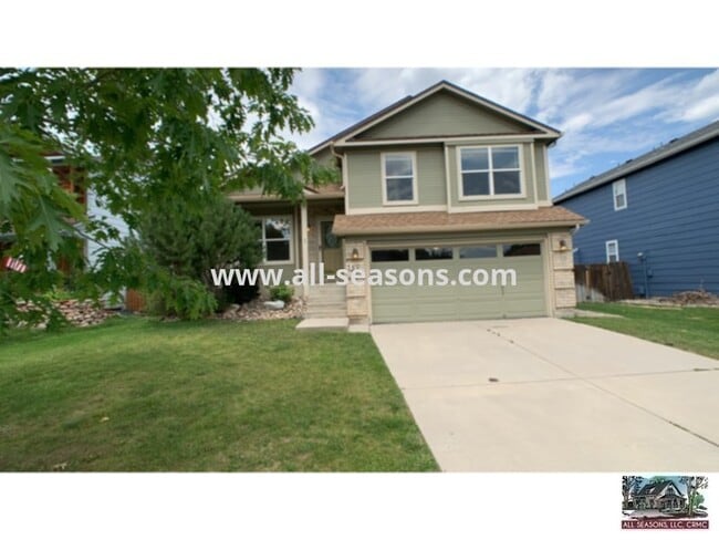 property at 1334 Canoe Creek Dr N