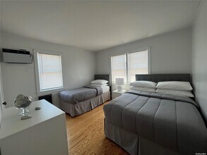 786 Evergreen Walk in Ocean Beach, NY - Building Photo - Building Photo