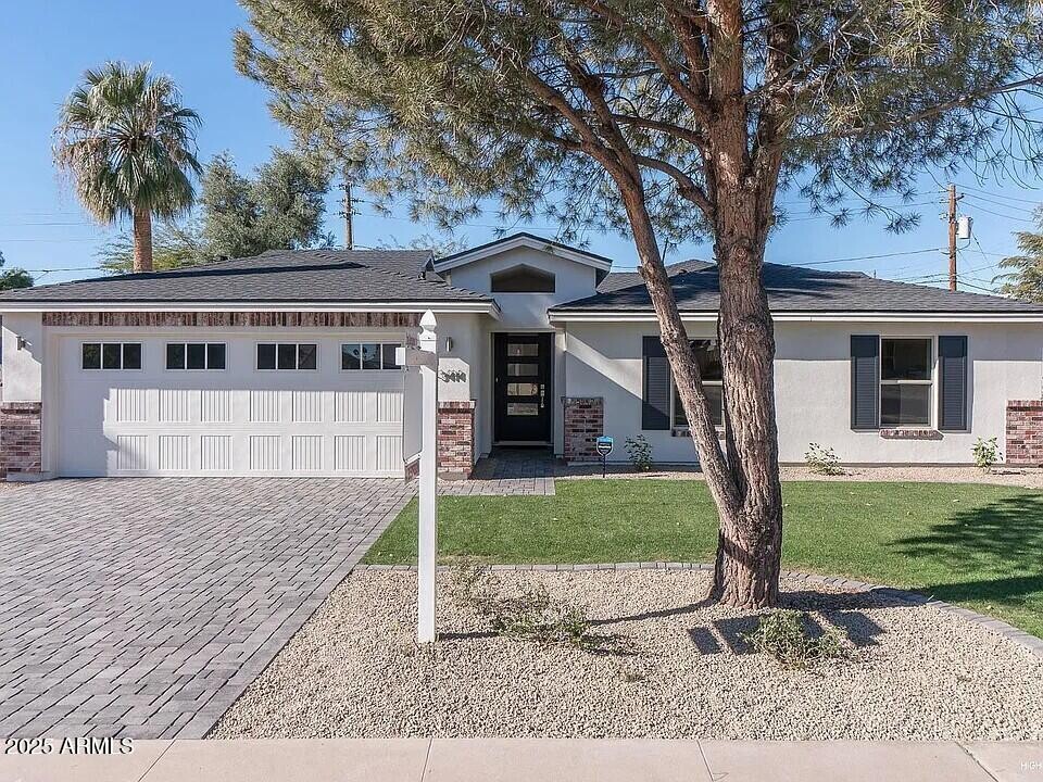 3414 N 44th Pl in Phoenix, AZ - Building Photo