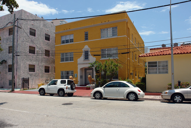 222 28th St in Miami Beach, FL - Building Photo - Building Photo